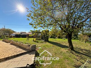 Vente Maison Maison 165 m² avec beaux volumes et jardin paysager – Fontaines Fontaines