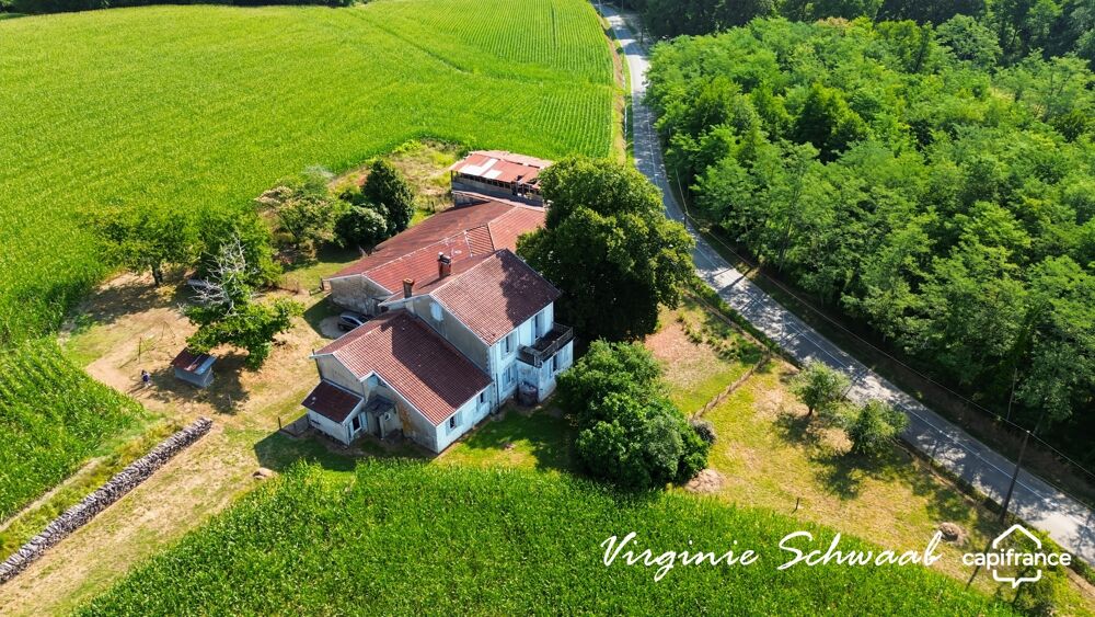 POUILLON (40) Maison de caractère 14 pièces  9 chambres  Dépendances  1 hectare de terrain