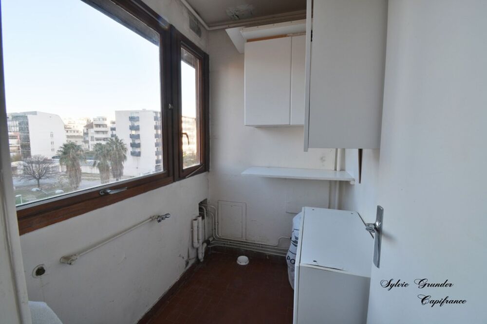 Vente Appartement De retour  la vente grand T3 Marseille 6me Arrondissement Marseille 6