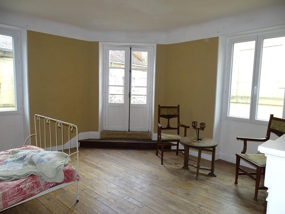 Vente Immeuble Immeuble Montignac Lascaux 13 pièce(s) 381m2 Montignac lascaux