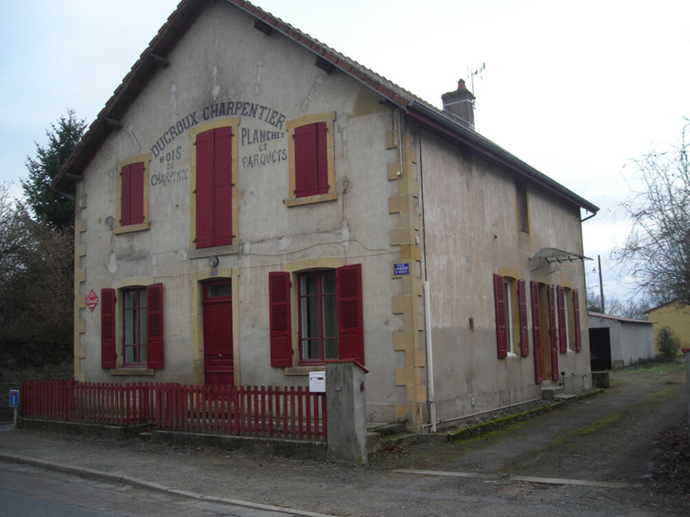 Maison 7 pièces 146 m² · à Toulon sur Arroux · 146 m² · 113 000 €