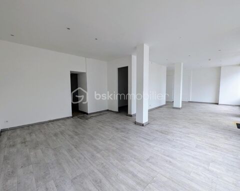 Local commercial 61 m&sup2; – Bourg de Plumergat 750 56400 Plumergat