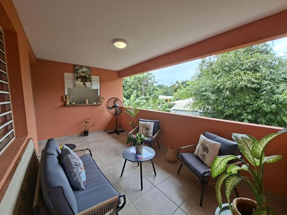 Vente Appartement Route des plages Appartement 2 pièce(s) 40 m2+Logia14 m2 Remire montjoly