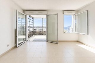 Vente Appartement T2 avec vue mer loué à Marseille Joliette Marseille 2