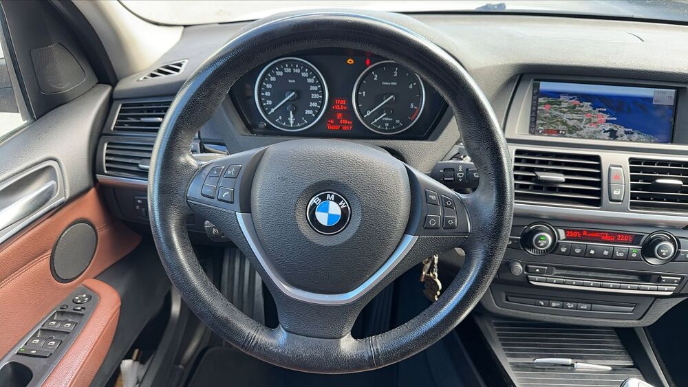 X5 xDrive 3.0d 245 BVA Luxe - Automatique 2012 occasion 13127 Vitrolles