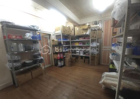   Fond de Commerce de 130 m² à Sens 