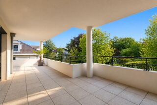 Vente Appartement Appartement de 4 pièces de 91 m² avec balcon et box, Divonne-les-Bains Divonne les bains