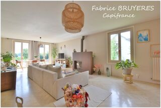  Maison � vendre 5 pi�ces 230 m�