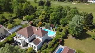  Villa à vendre 8 pièces 212 m²