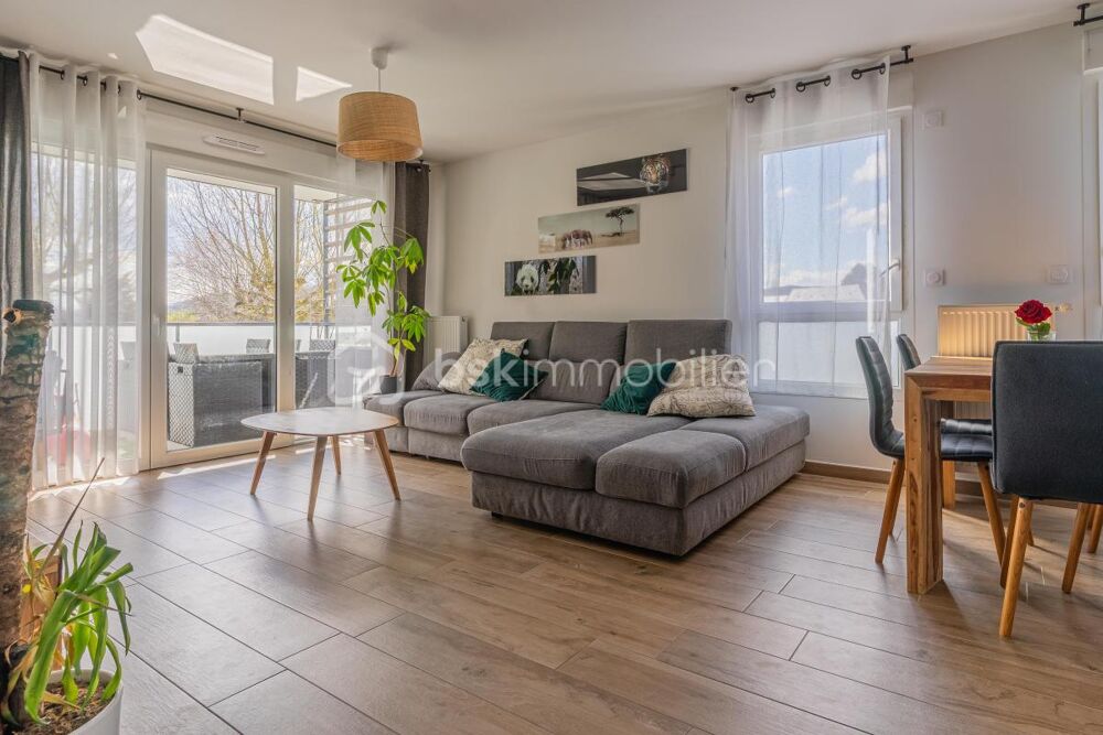 T4 récent avec terrasse exposée Sud  Belles Prestations