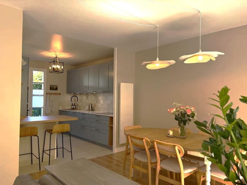 ESPRIT MAISON -TRIPLEX FAMILIAL AVEC JARDIN  PETITE RÉSIDENCE ARBORÉE SAINT GERMAIN EN LAYE