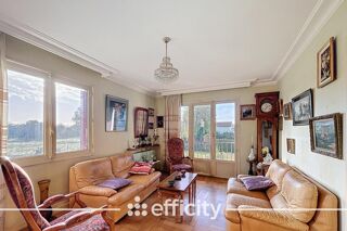  Villa  vendre 4 pices 82 m