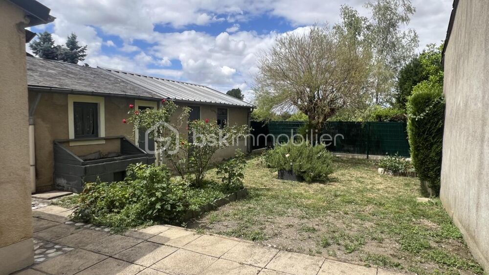 Vente Maison MAISON DE VILLE AVEC JARDIN – IDÉALE PREMIER ACHAT OU INVESTISSEMENT Chateauroux