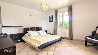  Maison � vendre 8 pi�ces 220 m�