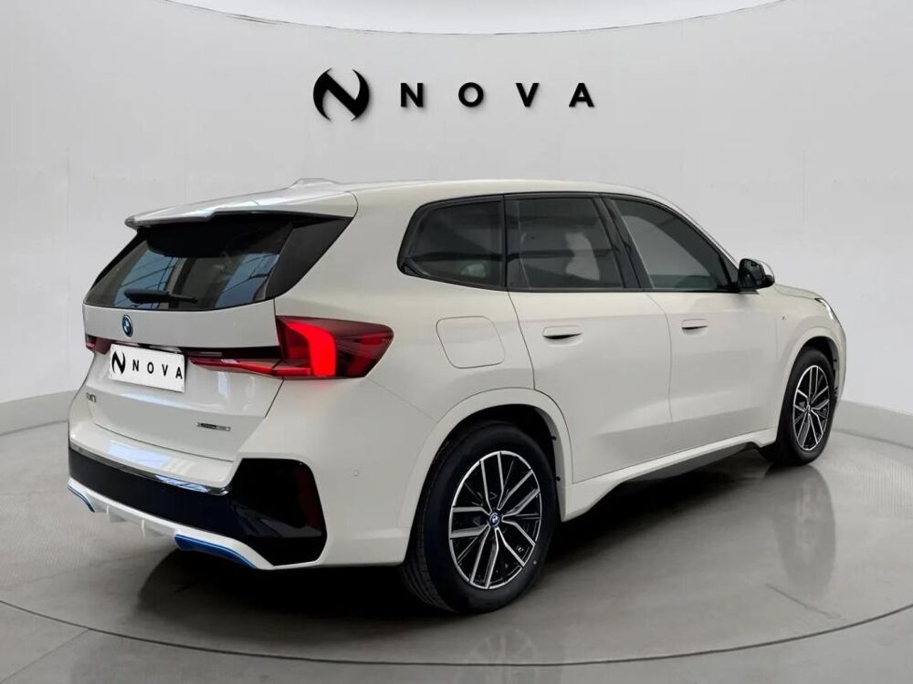iX1 xDrive30 • M Sport Carplay 2023 occasion 33600 Pessac