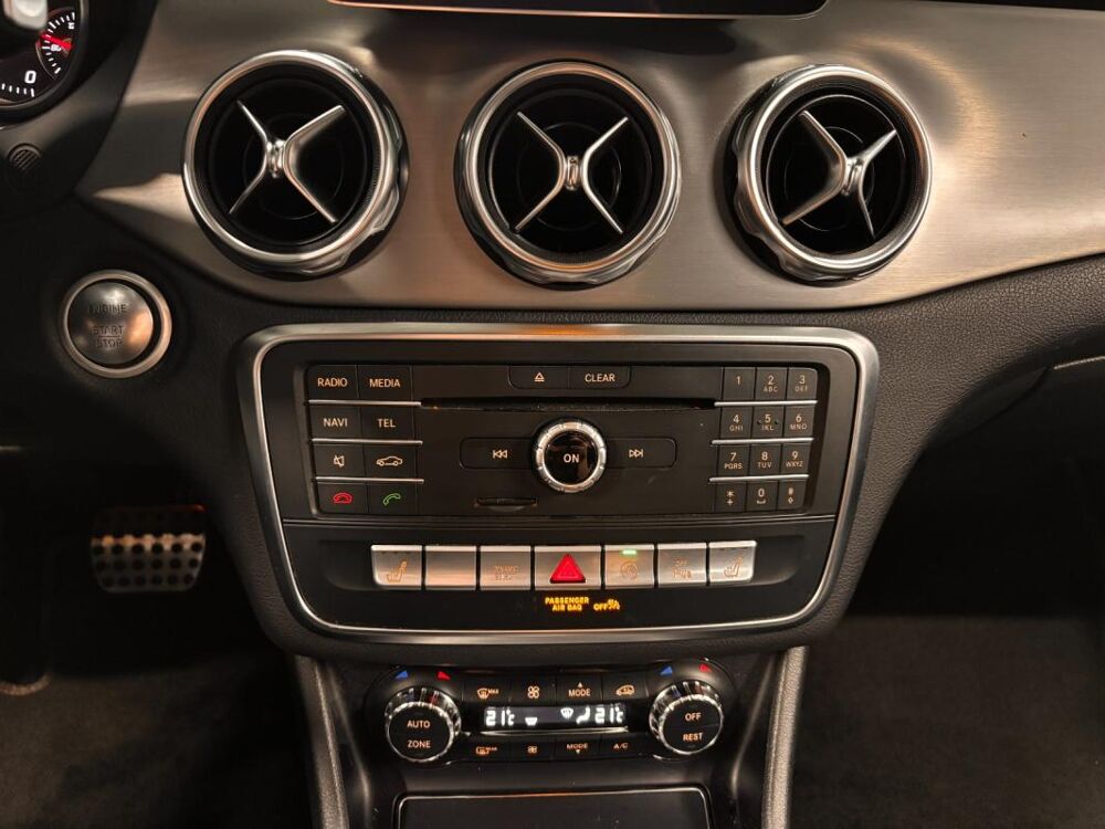 Classe GLA 200 d 7-G DCT Fascination PACK AMG 2018 occasion 78200 Mantes La Jolie