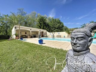  Villa � vendre 8 pi�ces 200 m�