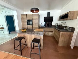  Maison à vendre 8 pièces 212 m²