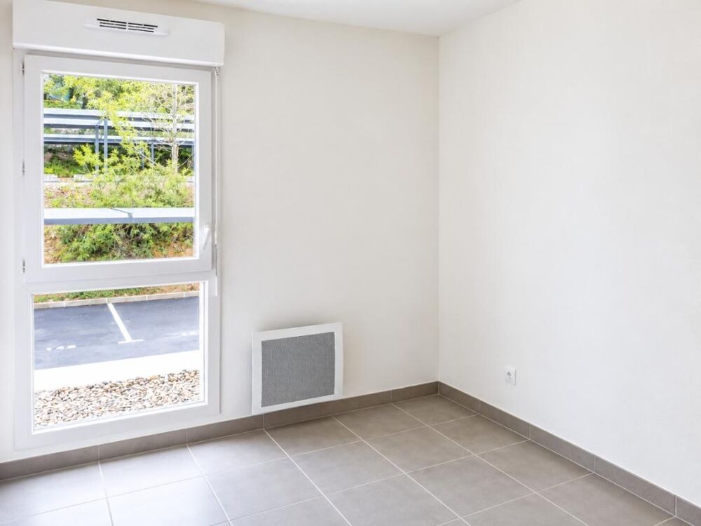 Location Appartement Apaprtement T3 avec balcon et parkings à ROQUEBRUNE SUR AGENS Roquebrune sur argens