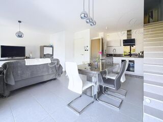  Duplex/triplex à vendre 4 pièces 82 m²