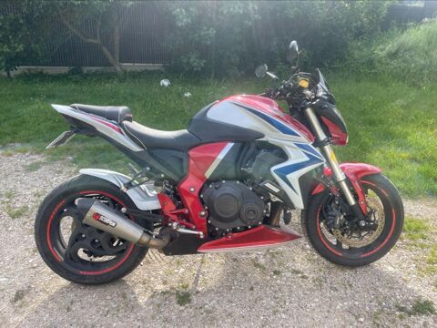 Moto HONDA 2015 occasion Four 38080