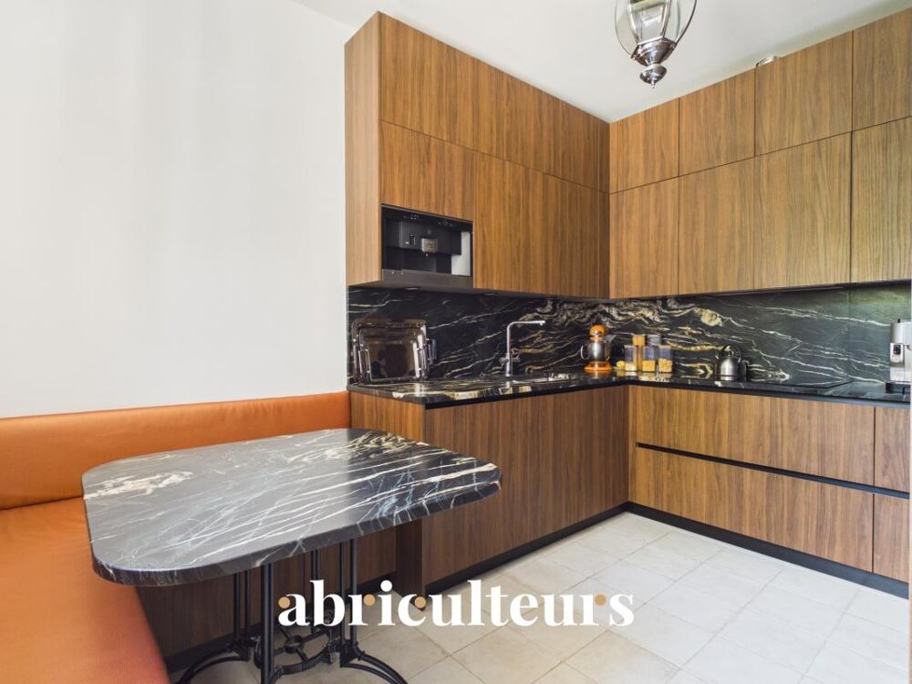 Appartement familial - 189 m² - 7 pièces - Charme de l'ancien en vente à Saint-Mandé (94160)