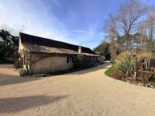  Propriété/château à vendre 10 pièces 364 m²