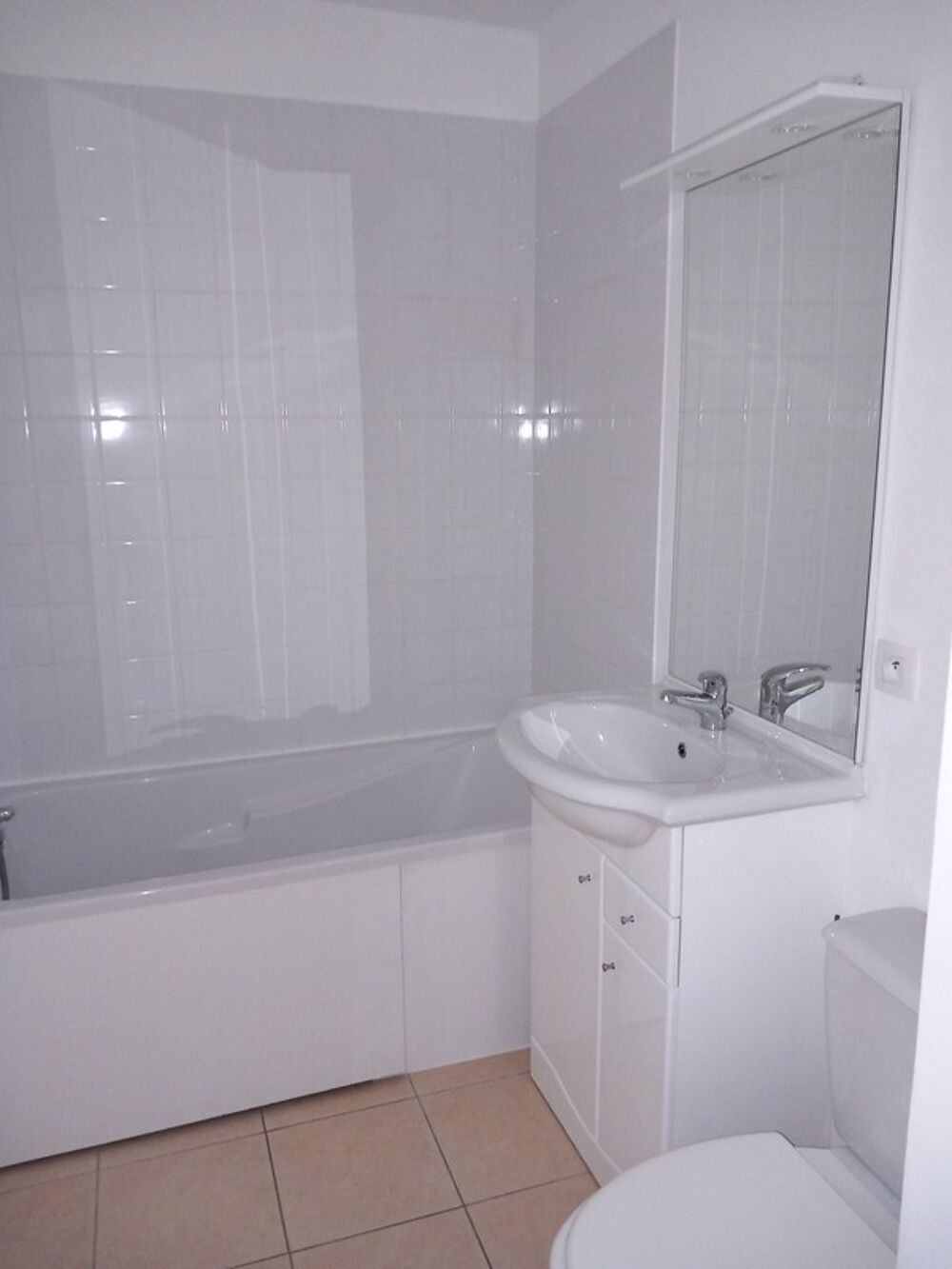 Dpt Seine Maritime (76), à vendre ROUEN studio 24m² IDEAL INVESTISSEUR LOCATAIRE EN PLACE