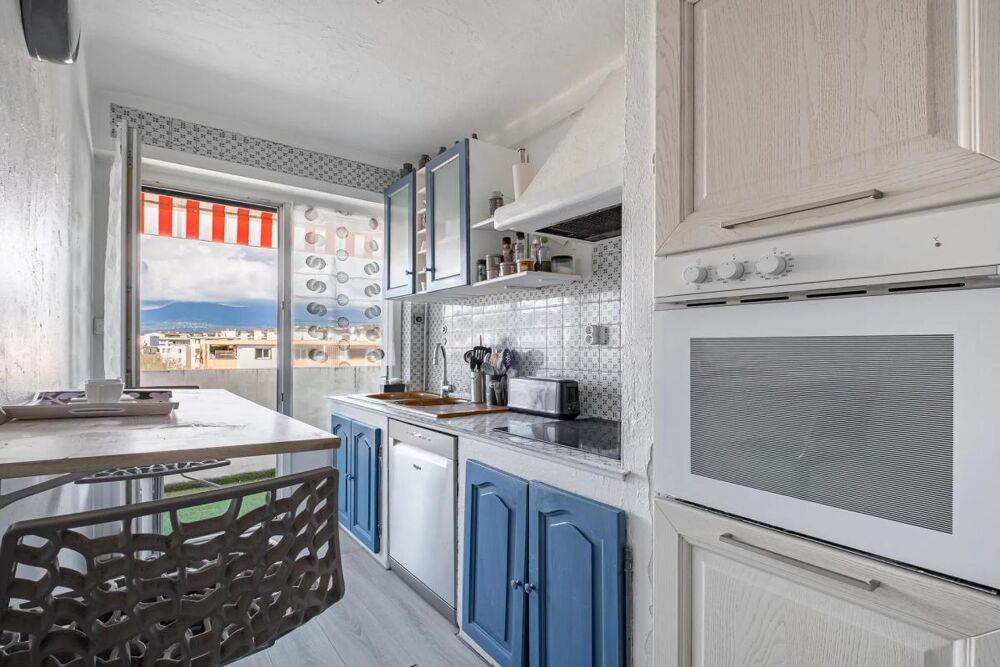 Vente Appartement Appartement lumineux 4P avec extérieurs à Cagnes-sur-Mer Cagnes sur mer