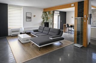  Duplex/triplex à vendre 4 pièces 111 m²