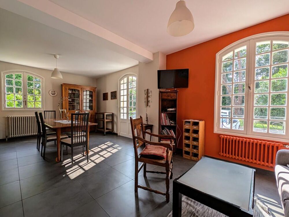 à vendre  Propriété/château Arnaud-Guilhem (31360)