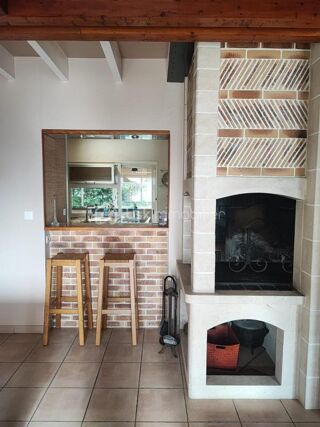  Propriété/château à vendre 6 pièces 258 m²