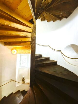  Propriété/château à vendre 8 pièces 230 m²