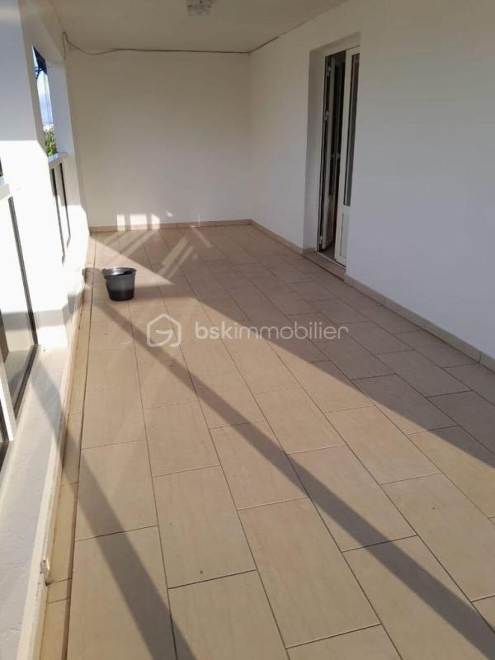 Appartement T3 de 61 m2 à lEtage Saint Benoit La confiance