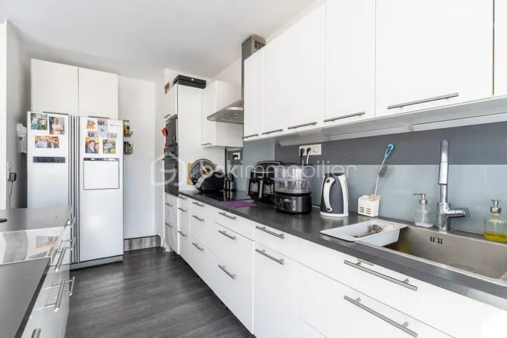 Vente Appartement Calme, verdure, grand appartement ensoleillé, avec Balcon Le raincy