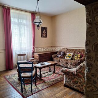  Maison à vendre 12 pièces 326 m²