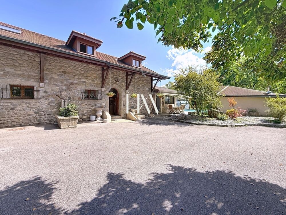 Maison familiale à vendre 10 pièces VETRAZ MONTHOUX (74) - Ou spécial investisseurs