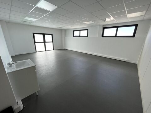 13800 ISTRES EXCLUSIVITE - BUREAUX 56 M&sup2;, Zone industrielle 1095 13800 Istres