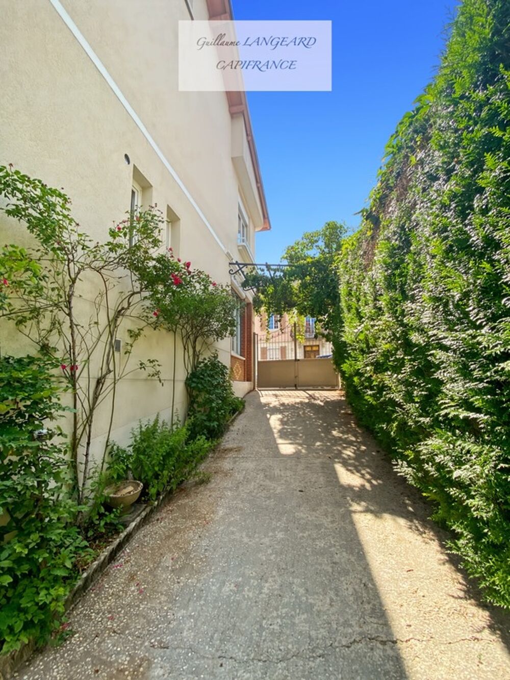 À vendre Oyonnax Centre (01100)  Demeure bourgeoise de caractère - 124 m2 - 250 m2 de terrain