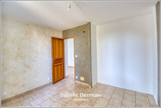  Maison à louer 5 pièces 98 m²