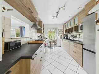  Propriété/château à vendre 9 pièces 175 m²