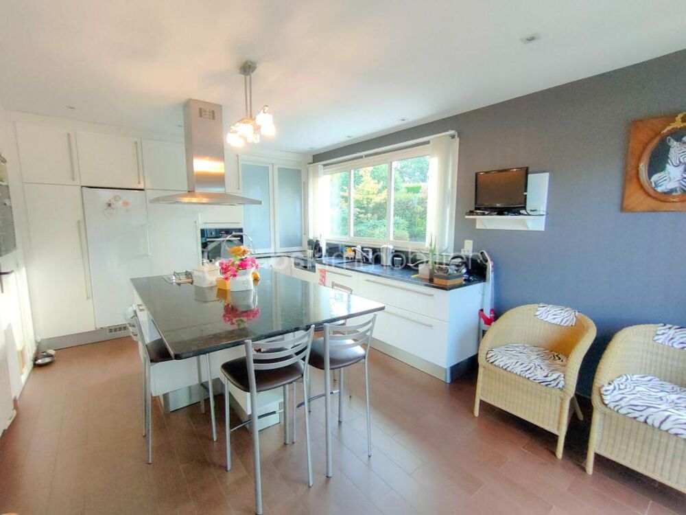 CHARMANTE MAISON FAMILIALE DE 168 M² - CHÂTILLON-EN-VENDELAIS