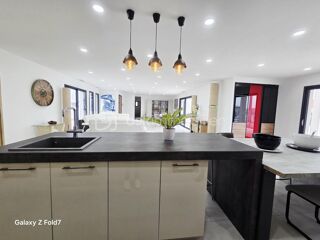  Maison � vendre 5 pi�ces 171 m�