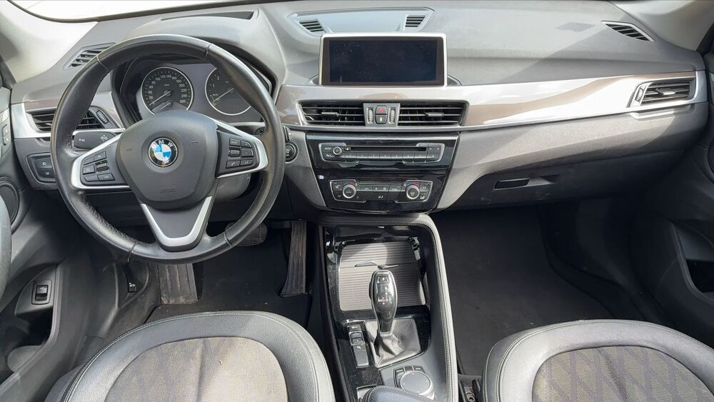 X1 sDrive 18i 140 DKG7 Xline - Automatique Toit ouvrant 2018 occasion 91700 Sainte Genevieve Des Bois