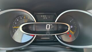 Clio 1.2 TCe 120 EDC6 Iconic 2015 occasion 42150 La Ricamarie
