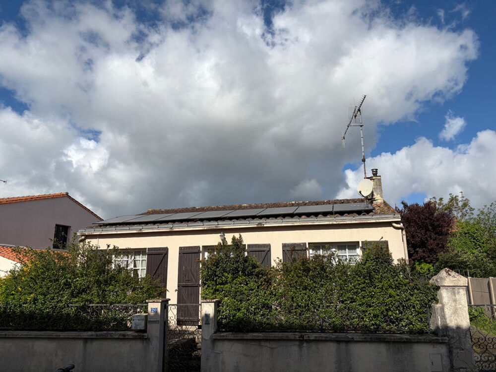 Maison 3 pièces 71 m² · à Les Magnils Reigniers · 71 m² · 153 000 €