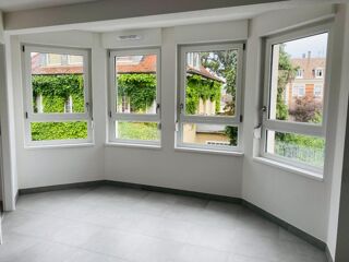 Appartement à louer 2 pièces 47 m²