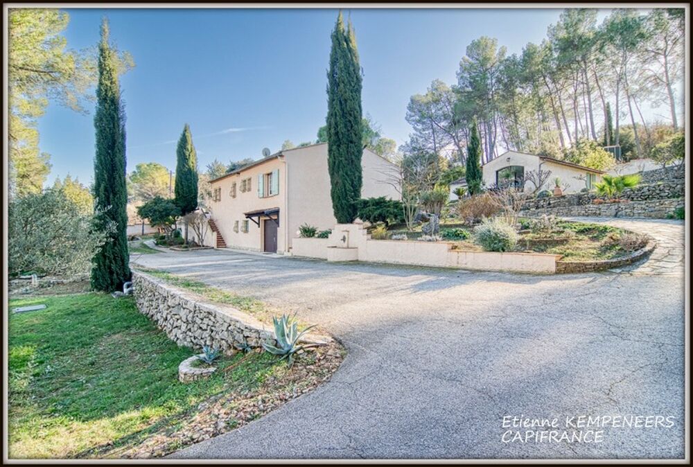 Vente Proprit/Chteau LORGUES, proprit au calme de 188 m comprenant 2 logements sur un terrain arbor et clos de 5 000 m avec piscine Lorgues