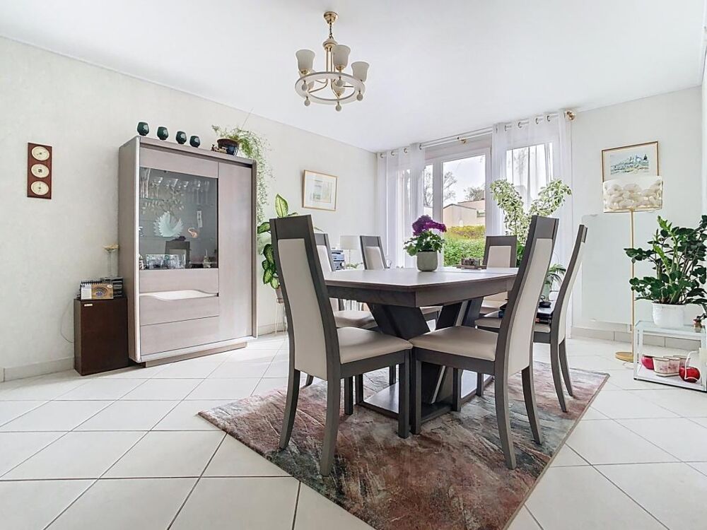 APPARTEMENT SEMI PLAIN-PIED 3 CHAMBRES JARDIN GARAGE