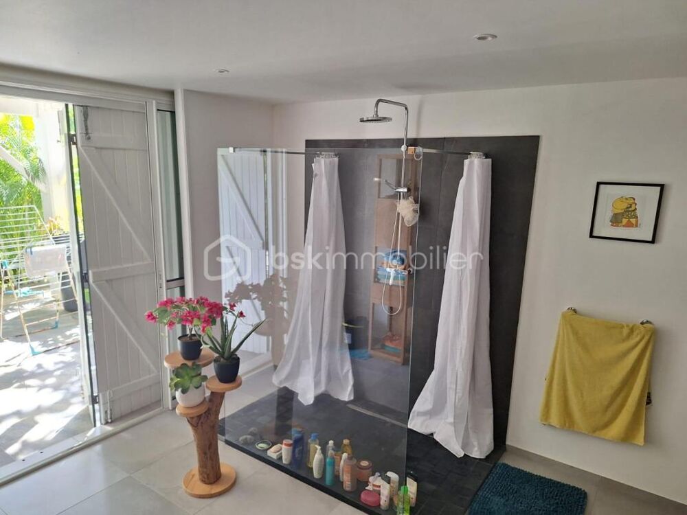 à vendre  Villa Le Gosier (97190)